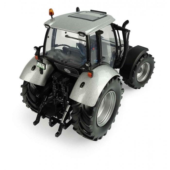 Universal Hobbies 1/32 Scale Deutz-Fahr Agrotron 120 MK3 Silver Limited Edition Tractor Diecast Replica UH5396
