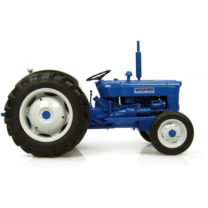 Universal Hobbies 1/16 Scale Fordson Super Dexta - Diesel 2000 - US Version Tractor Diecast Replica UH2902