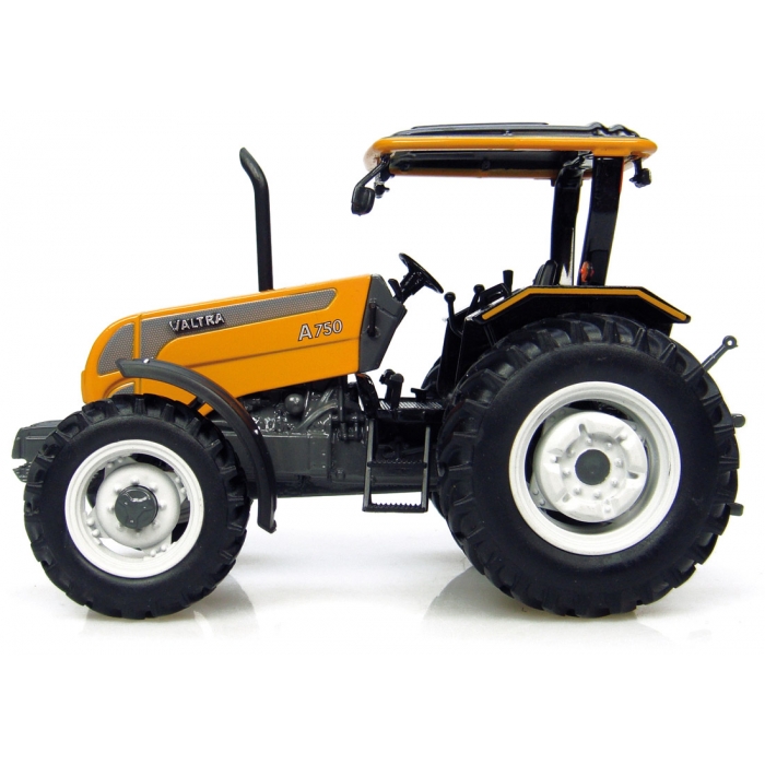 Universal Hobbies 1/32 Scale Valtra A750 Tractor Diecast Replica UH2970