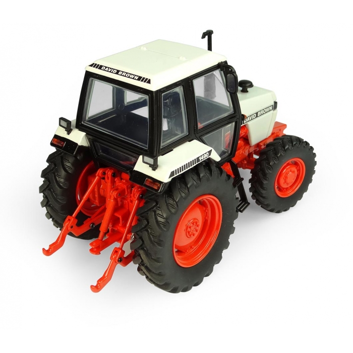 Universal Hobbies 1/32 Scale David Brown 1490 - 4WD UH4279