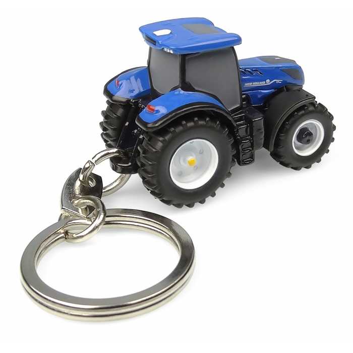 New Holland T7.300 Metal Tractor Keychain