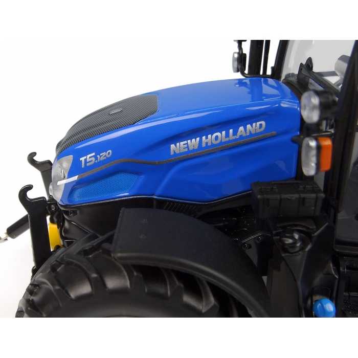 Universal Hobbies 1:32 Scale New Holland T5.120 Tractor Diecast replica UH7202